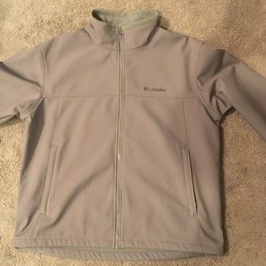 Columbia Men’s xl soft shell jacket